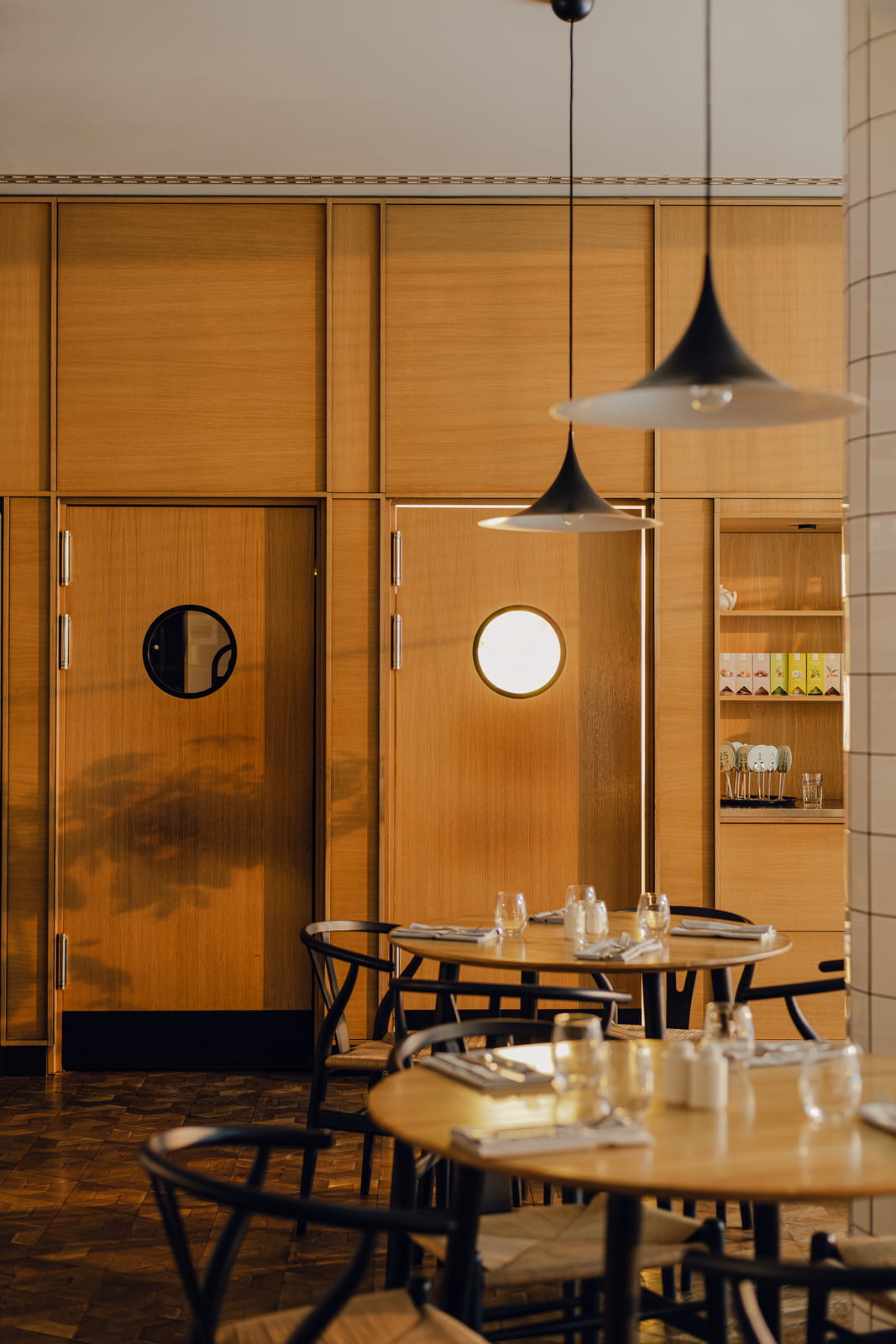 HINT Food & Drinks (PURO Hotel Wrocław)